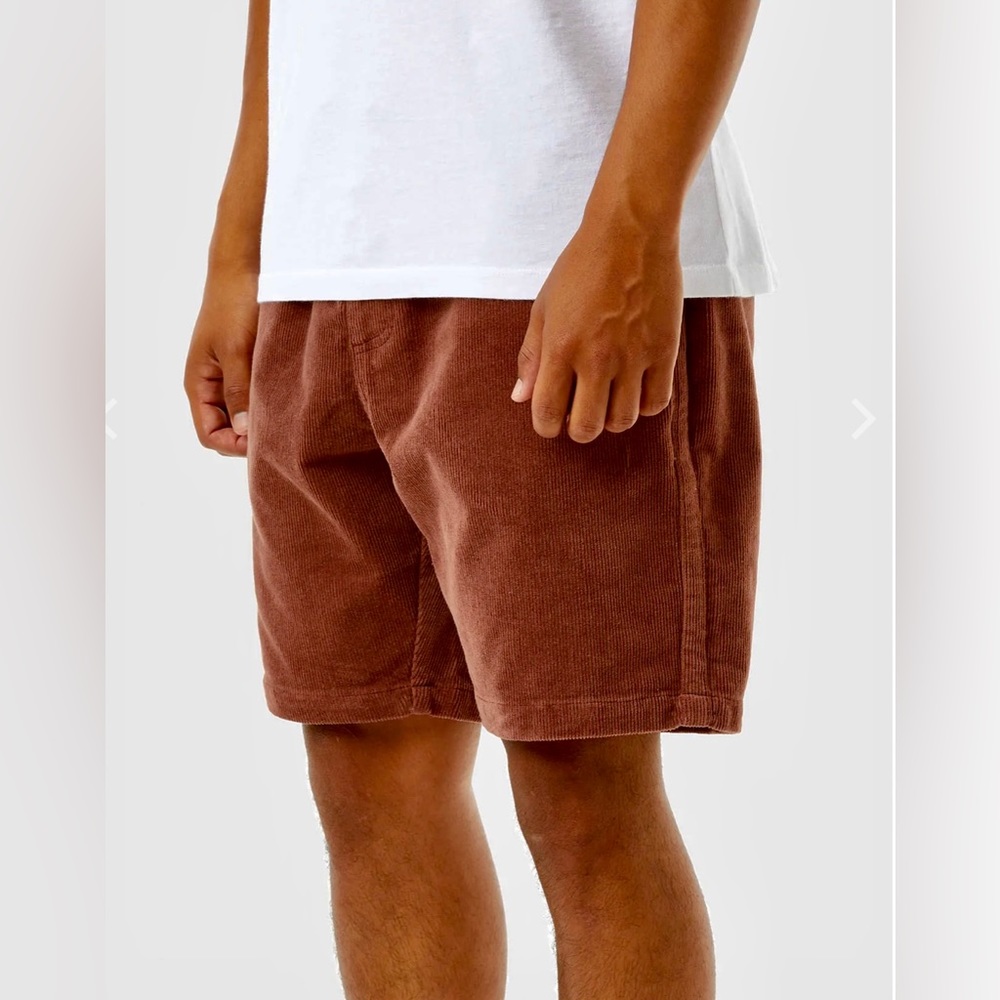 Katin cord patio shorts